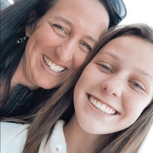 Meet your Posher, Lucy